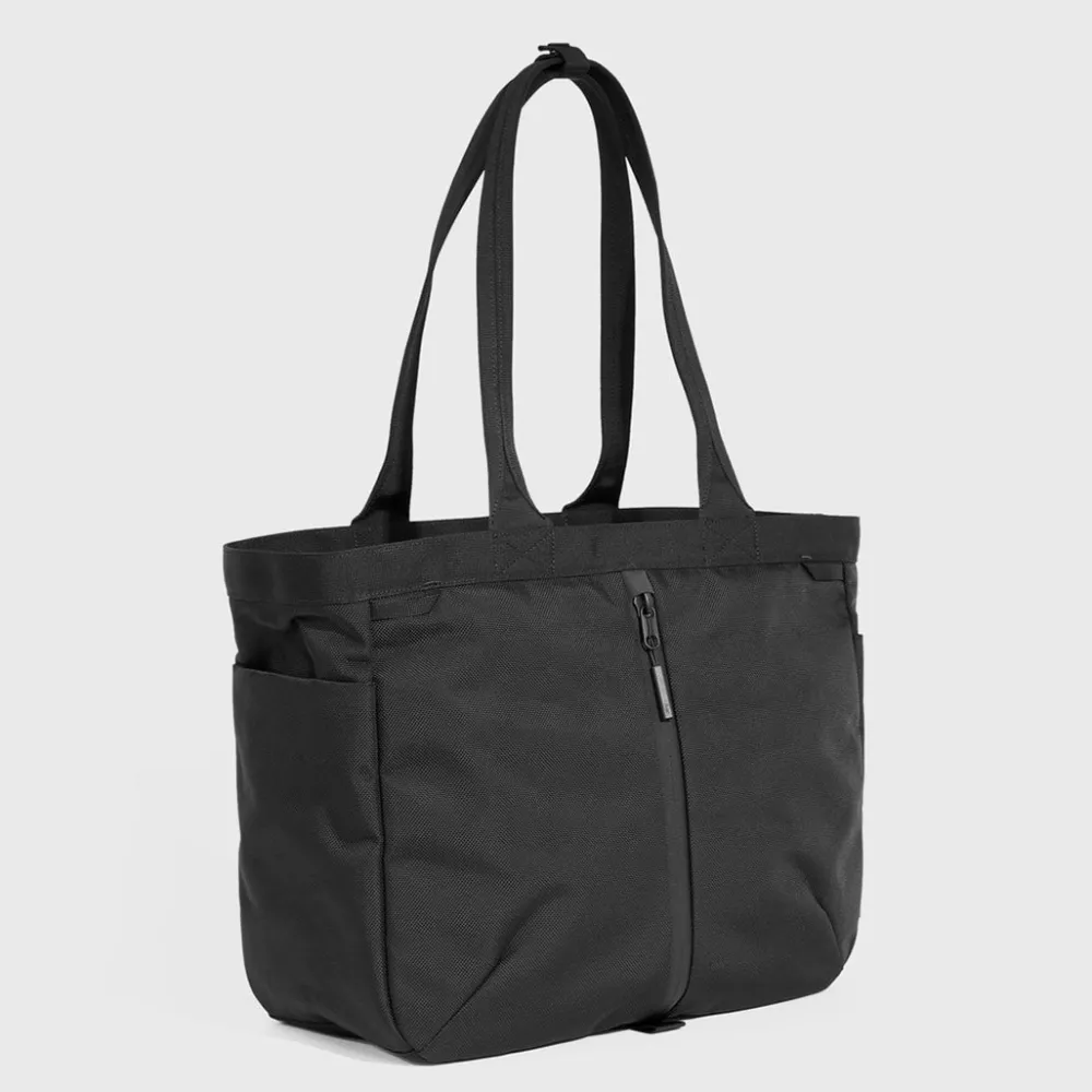AER Briefcases|Tote Bags^/ City Tote black