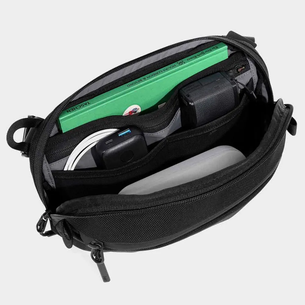 AER Shoulder Bags^/ Day Sling 3