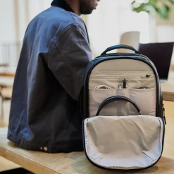 AER Briefcases|Backpacks^/ Daypack 3 black
