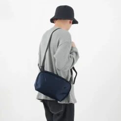 AER Shoulder Bags^/ Pro Sling