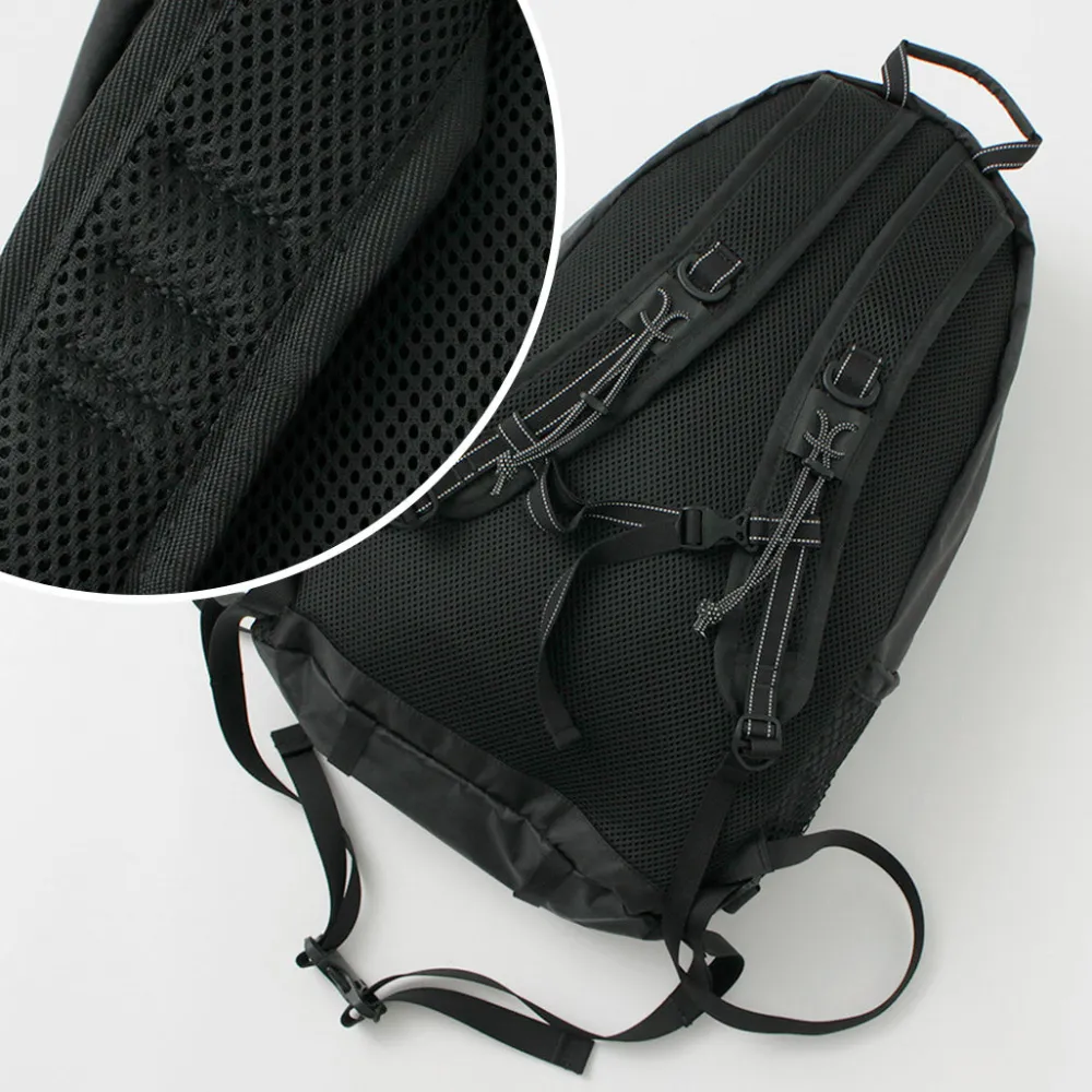 AND WANDER Backpacks^/ ECOPAK20L Daypack