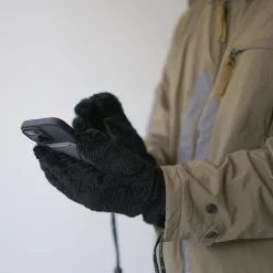 AND WANDER Gloves^/ High-Loft Fleece Gloves black