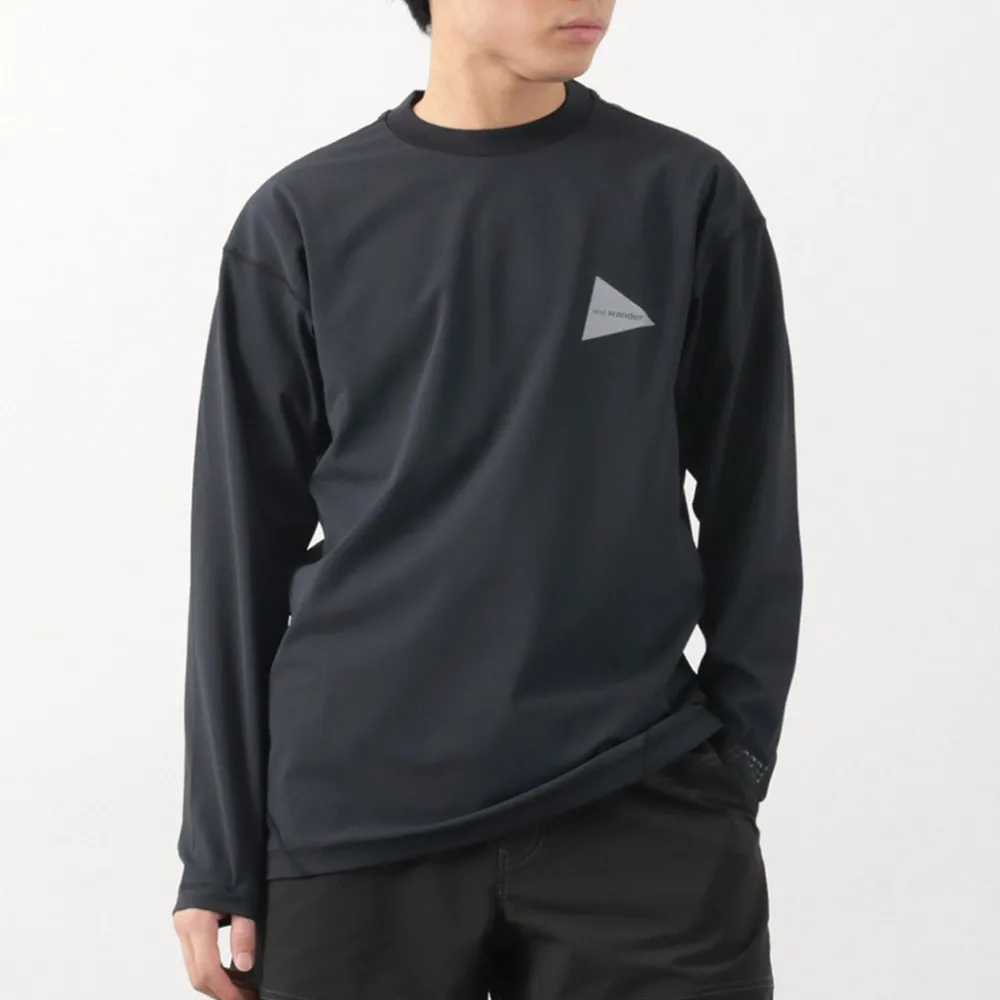 AND WANDER T-Shirts^/ Rash Guard M black