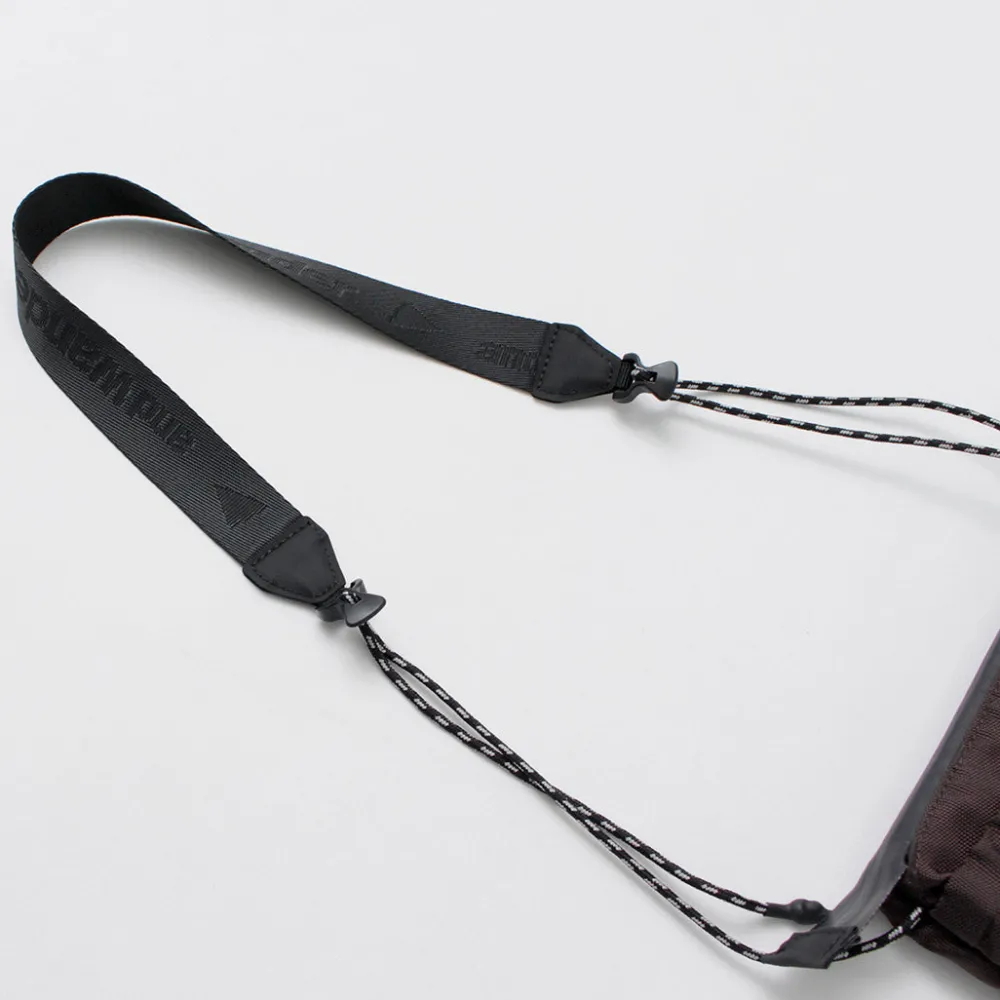 AND WANDER Shoulder Bags^/ Triangle Jacquard Sakosh