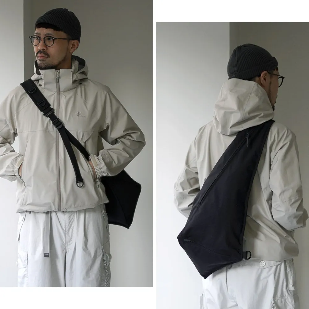 BAICYCLON BY BAGJACK Shoulder Bags^/ BCL-73 Triangle One Strap Bag black