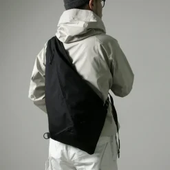 BAICYCLON BY BAGJACK Shoulder Bags^/ BCL-73 Triangle One Strap Bag black