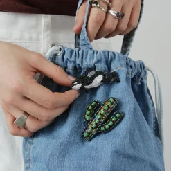 BEADED ACCESSORIES Other Goods^/ Beaded pin badge S