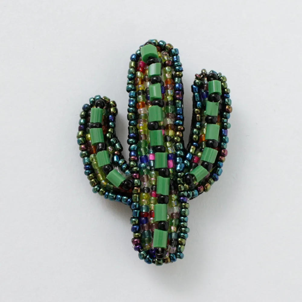 BEADED ACCESSORIES Other Goods^/ Beaded pin badge M