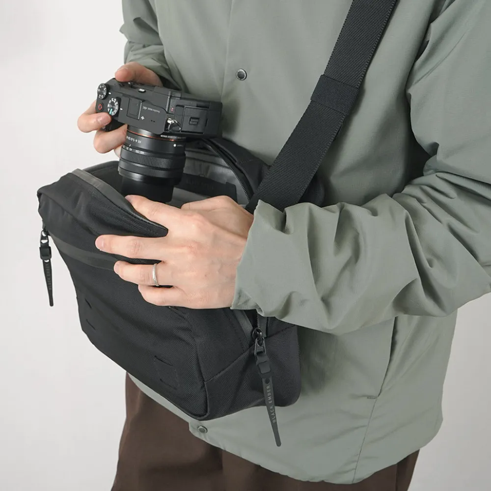 BLACK EMBER Shoulder Bags^/ Grip-Sling 08L black