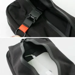 BLACK EMBER Shoulder Bags^/ TECH KIT SLING black