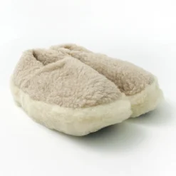 COLDBREAKER Other Goods^/ Siberian Slippers