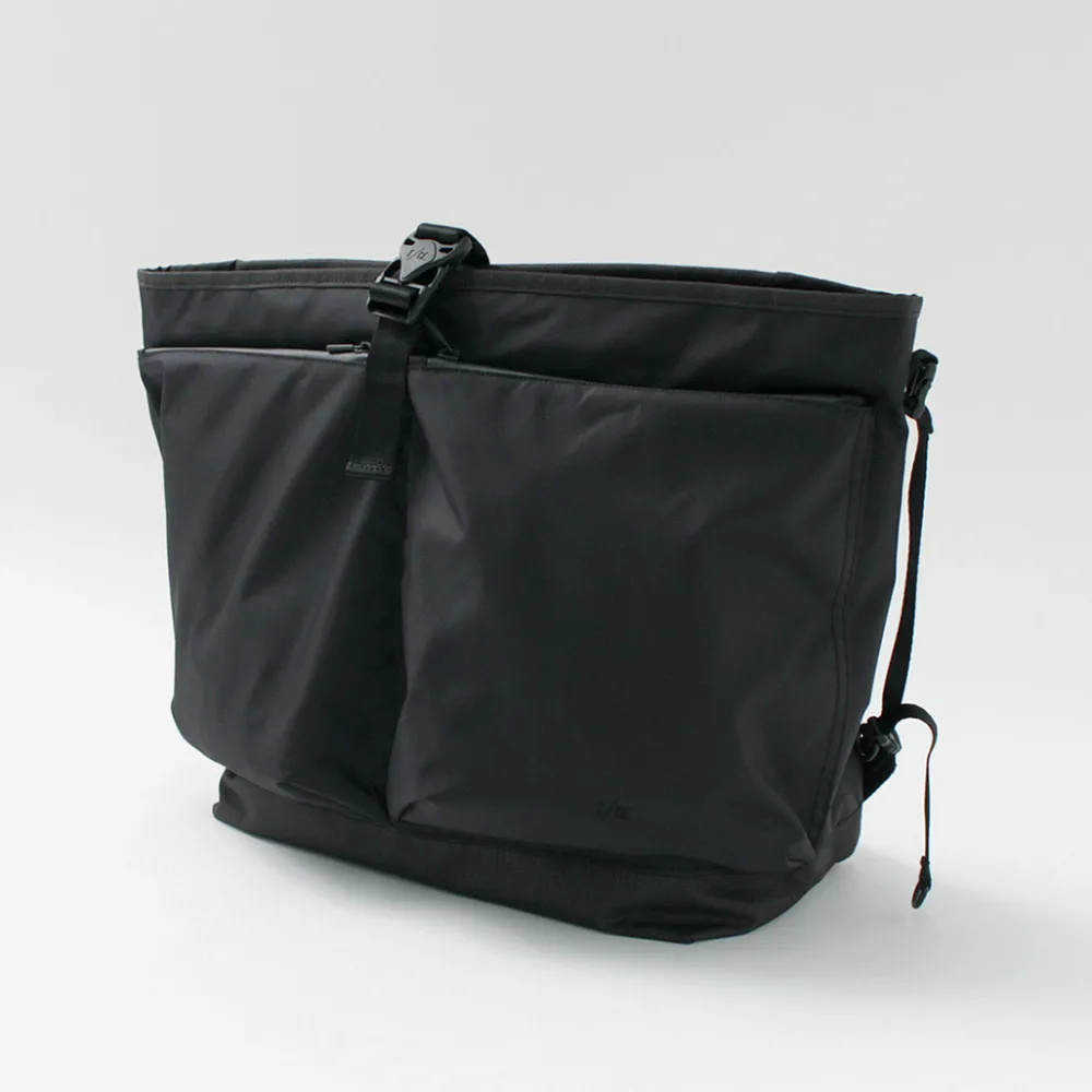 F/CE. Shoulder Bags^F/CE. / Lightweight courier shoulder bag