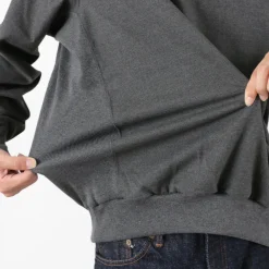 FLISTFIA Sweatshirts^/ Sporty Pullover Slightly Raised Type