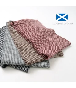 GILBERT WILSON OF HA Scarfs^/ Staggered Check Merino Wool Snood