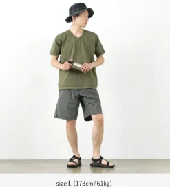 GOOD ON T-Shirts^/ Short sleeve V-neck T-shirt