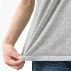 GOOD ON T-Shirts^/ Short sleeve V-neck T-shirt
