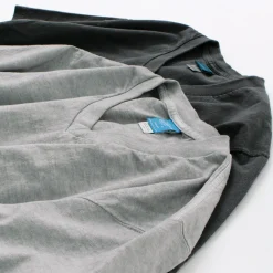 GOOD ON T-Shirts^/ Short sleeve V-neck T-shirt