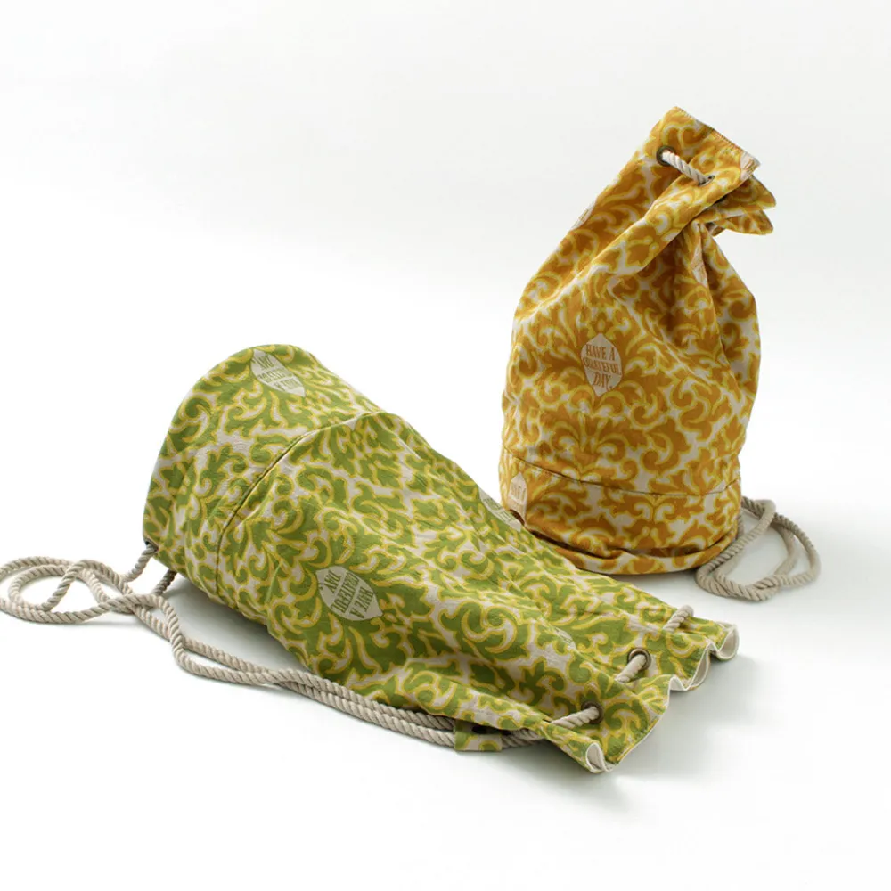 HAVE A GRATEFUL DAY Shoulder Bags^/ Retro damask fabric shoulder bag