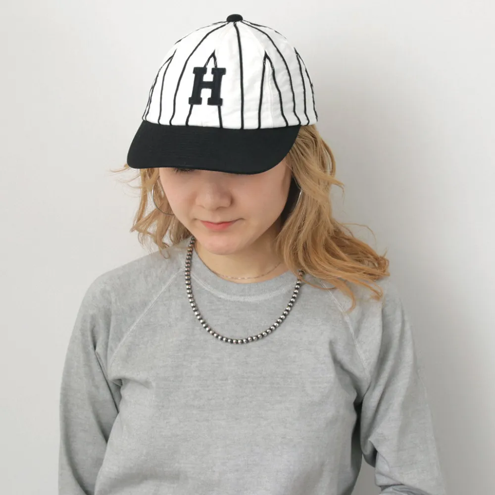 HICOSAKA Hats^/ Striped 8 Panel Logo Cap