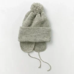 HIGHLAND 2000 Hats^/ 3G Solid Bobcap Double Ear Cover and Pom Pom and Chin Rope (20cm)