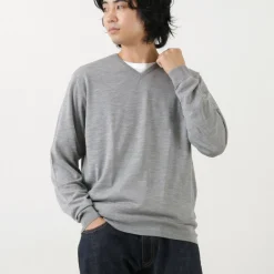 JOHN SMEDLEY Knits^/ Merino Wool 30 Gauge 30 Gauge V-Neck Knit MODERN FIT
