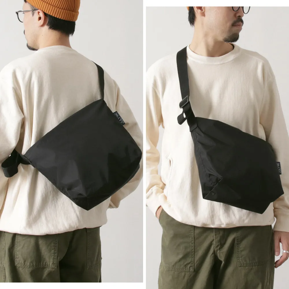 JULY NINE Shoulder Bags^/ New Sequel Bitty