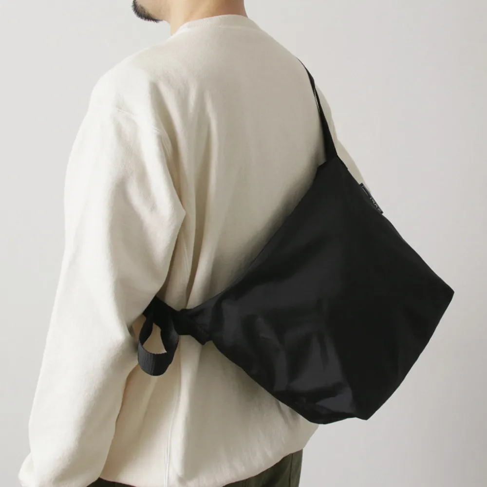JULY NINE Shoulder Bags^/ New Sequel Bitty