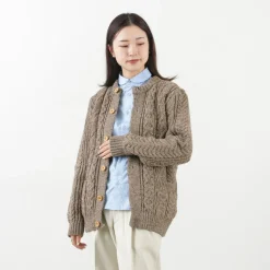 KERRY WOOLLEN MILLS Knits^/ 5 Gauge 3 Ply Aran Cable Collarless Cardigan