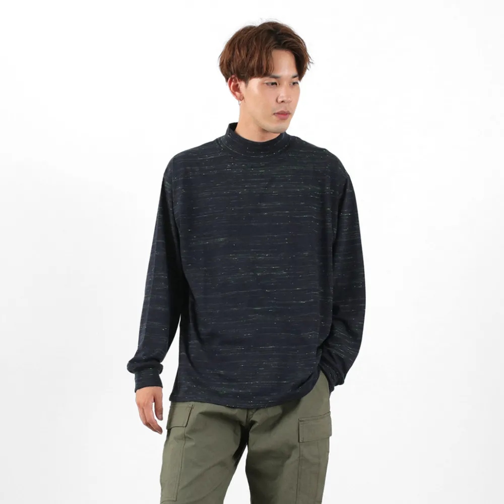 MOC T T-Shirts^/ Mock Neck L/S Tee