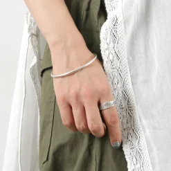 phaduA Ring^/ Wide ring silver