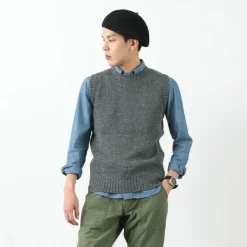 SOGLIA Knits^/ LANDNOAH British Wool Crew Neck Knitted Vest