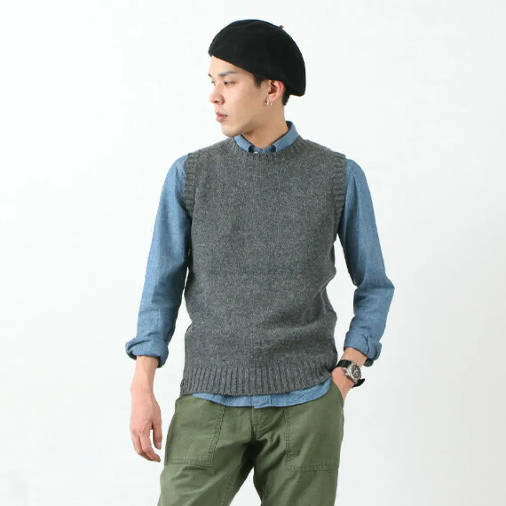 SOGLIA Knits^/ LANDNOAH British Wool Crew Neck Knitted Vest