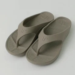 TELIC Sandals^/ Flip Flop 2 Recovery Thong Sandal