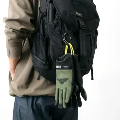 TRIMMERS × RAG Other Goods^/ Shark tail carabiner